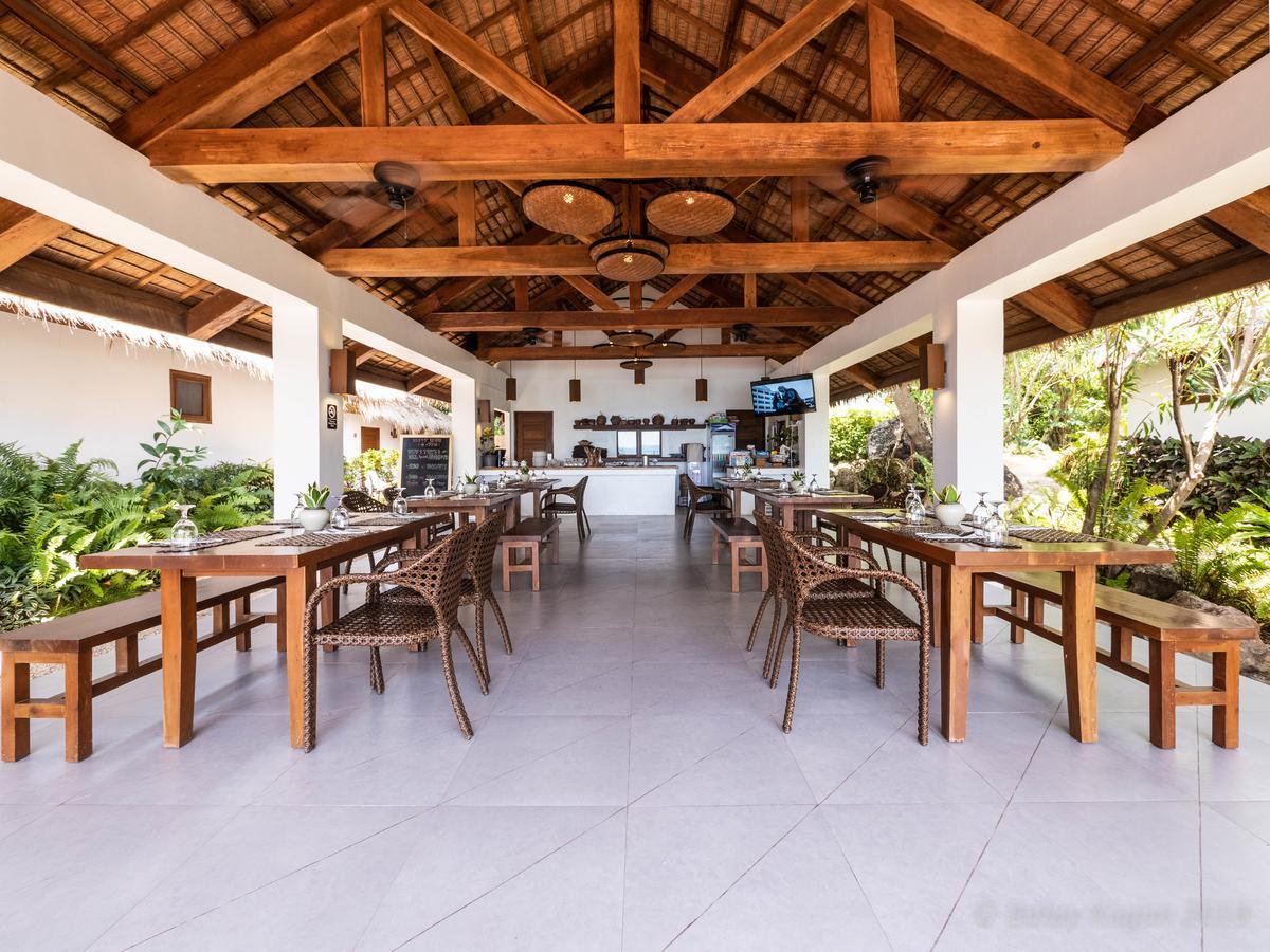 Balay Kogon Hotel Carles Exterior photo